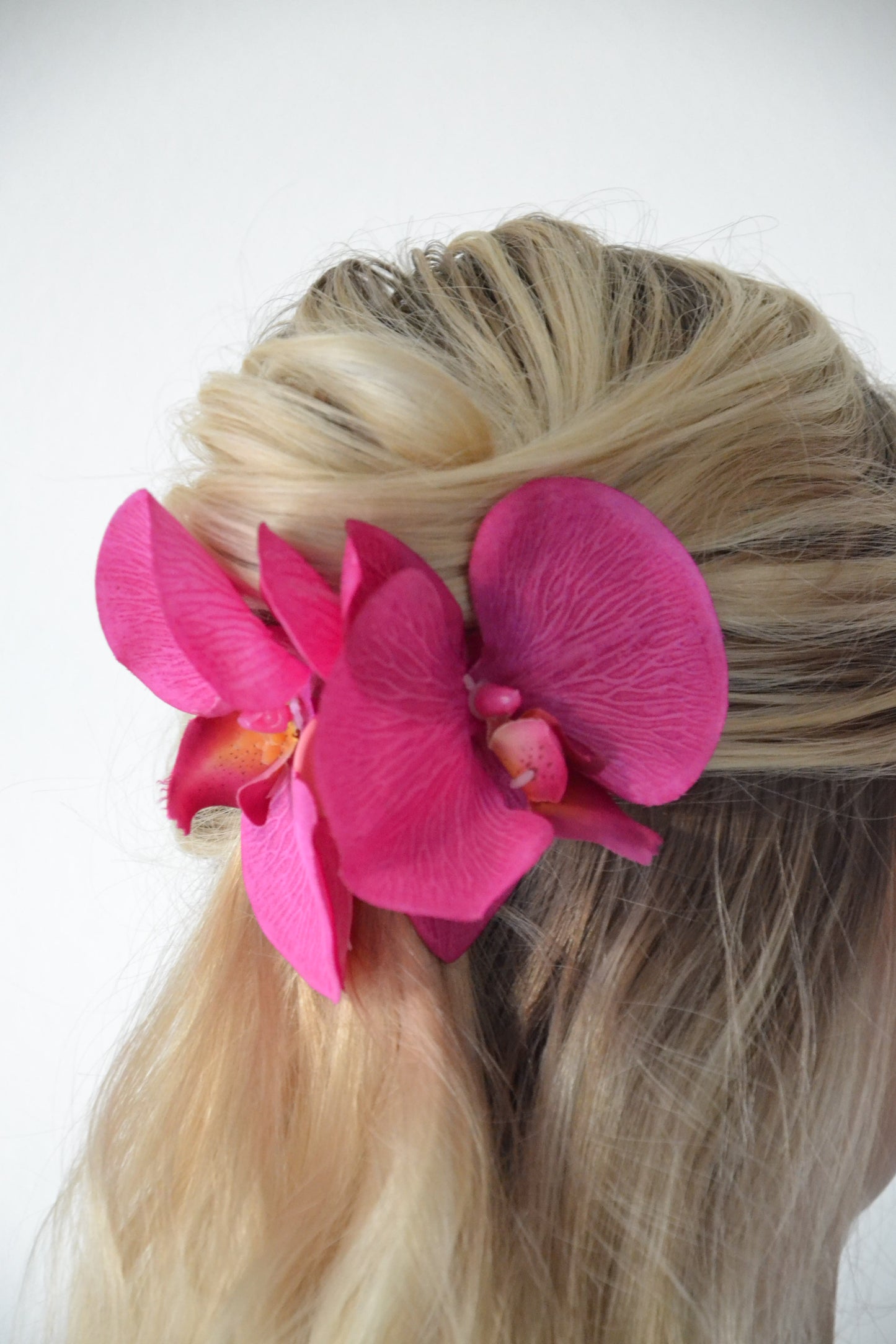 Kleine Haarklammer mit pinken Orchideen